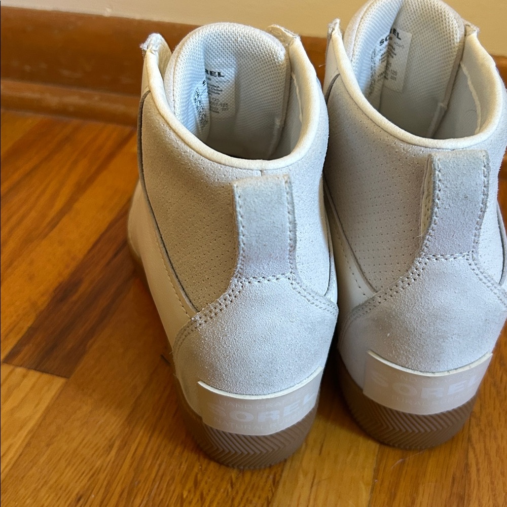 Sorel White Wedge Sneakers - Picture 4 of 6